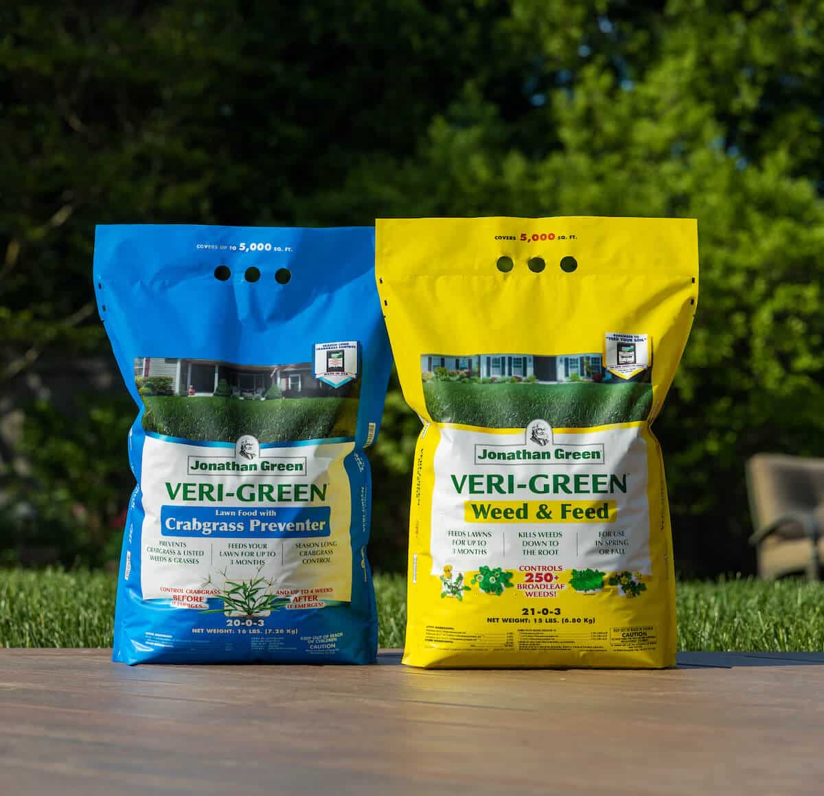 Lawn-Fertilizer-and-Weed-Control-Bundle